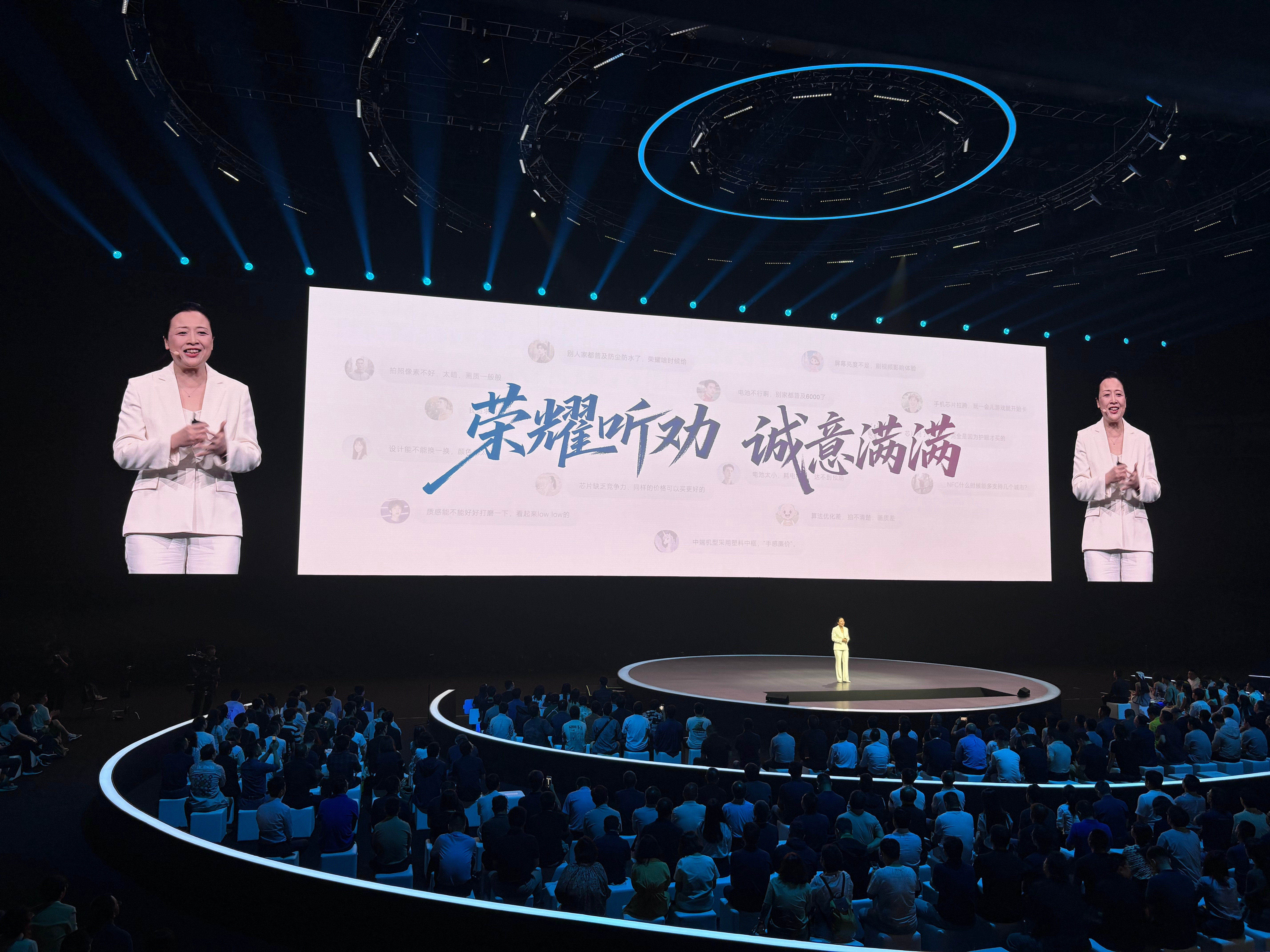 荣耀的数字系列新品终于来啦，Eva课代表给大家划个重点：价格：共两个版本，分别为
