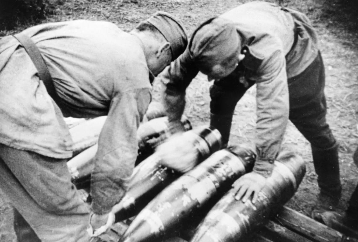 [呲牙笑]工业国到底有多么可怕——1944年，卫国战争期间，雅西—基什尼奥夫战役