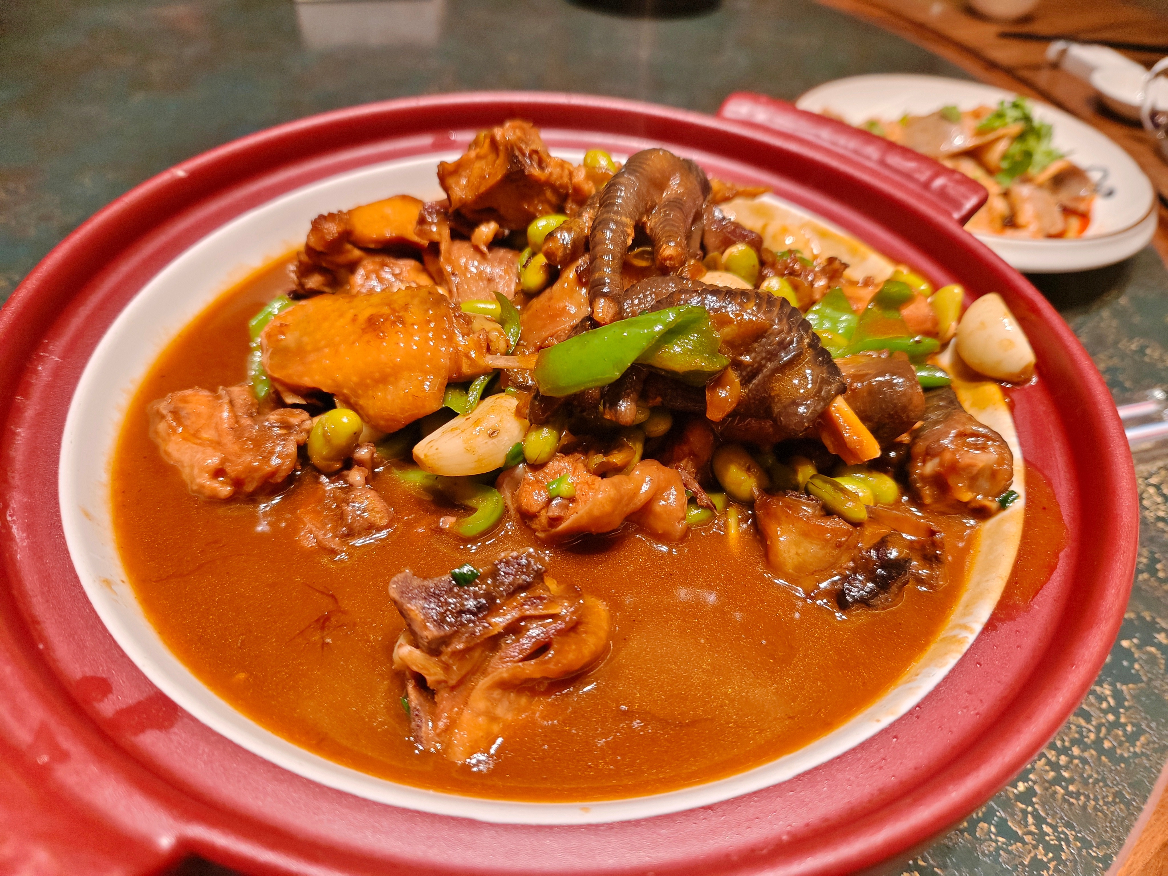 年前最后一次饭局，家常菜口味不错。