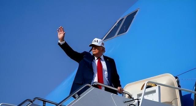 美国这次傻眼了，本以为逼着我们恢复稀土供应就万事大吉了，结果我们前脚刚放开稀土管