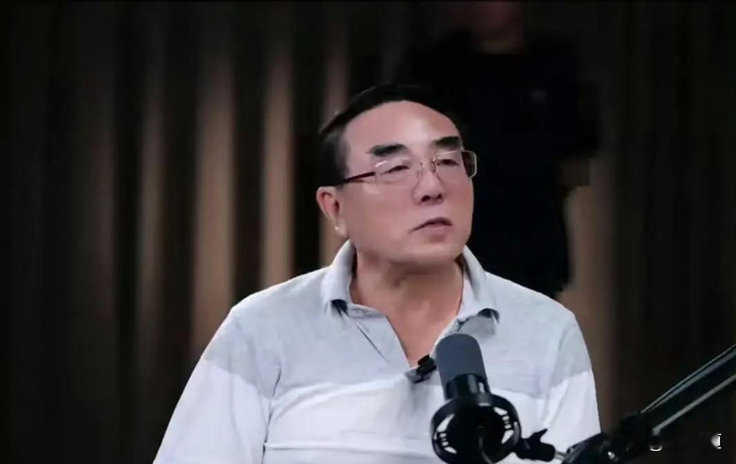 听说刘纪鹏又出来说话了，这回他还是很坚定——只要没跌破3600点，那就还是牛市的