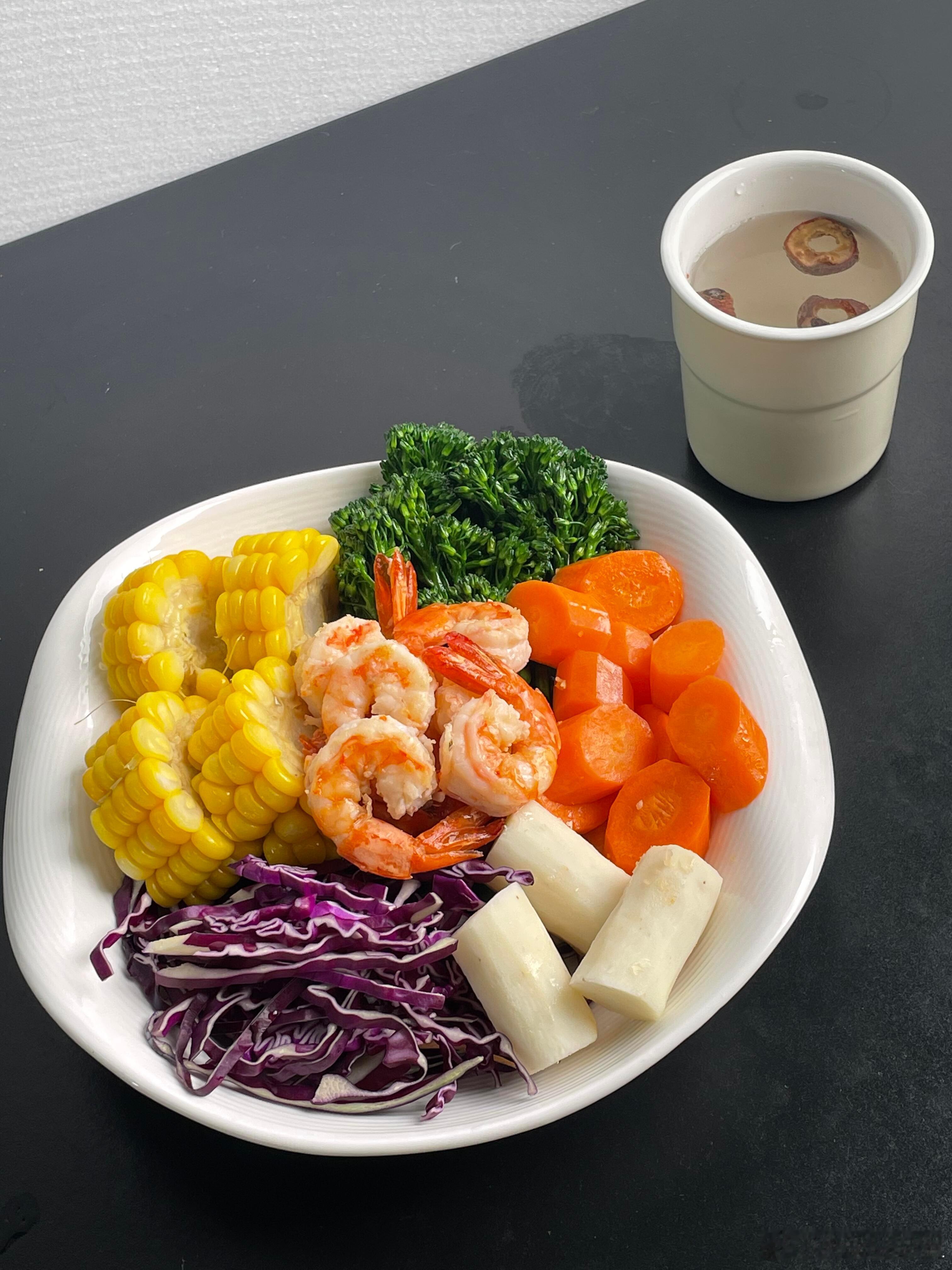 昨晚两大公告：宁德时代：股东黄世霖拟询价转让1%股份。天孚通信：第一大股东拟询价