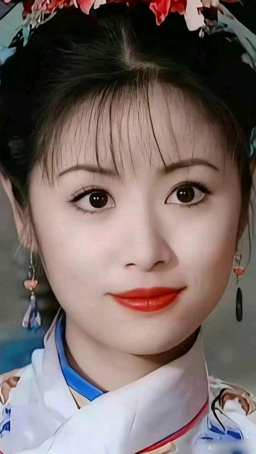 为什么第一部紫薇看起来没有第二部漂亮，明明都是林心如饰演的啊