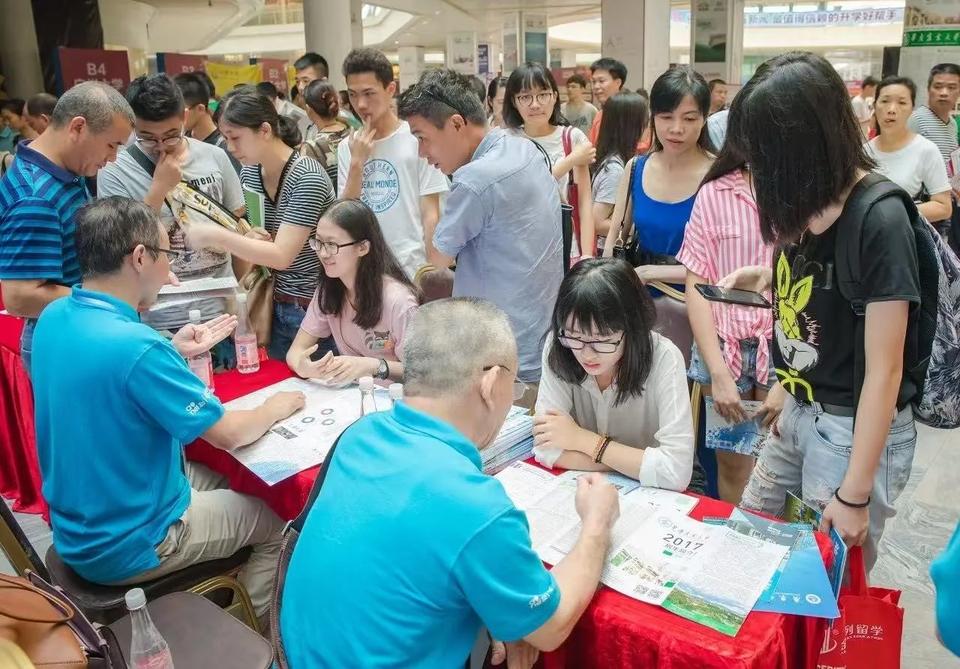 每天一打开短视频，都是说读书已经没有用了，学历已经没有用了，大学毕业生找不到工作