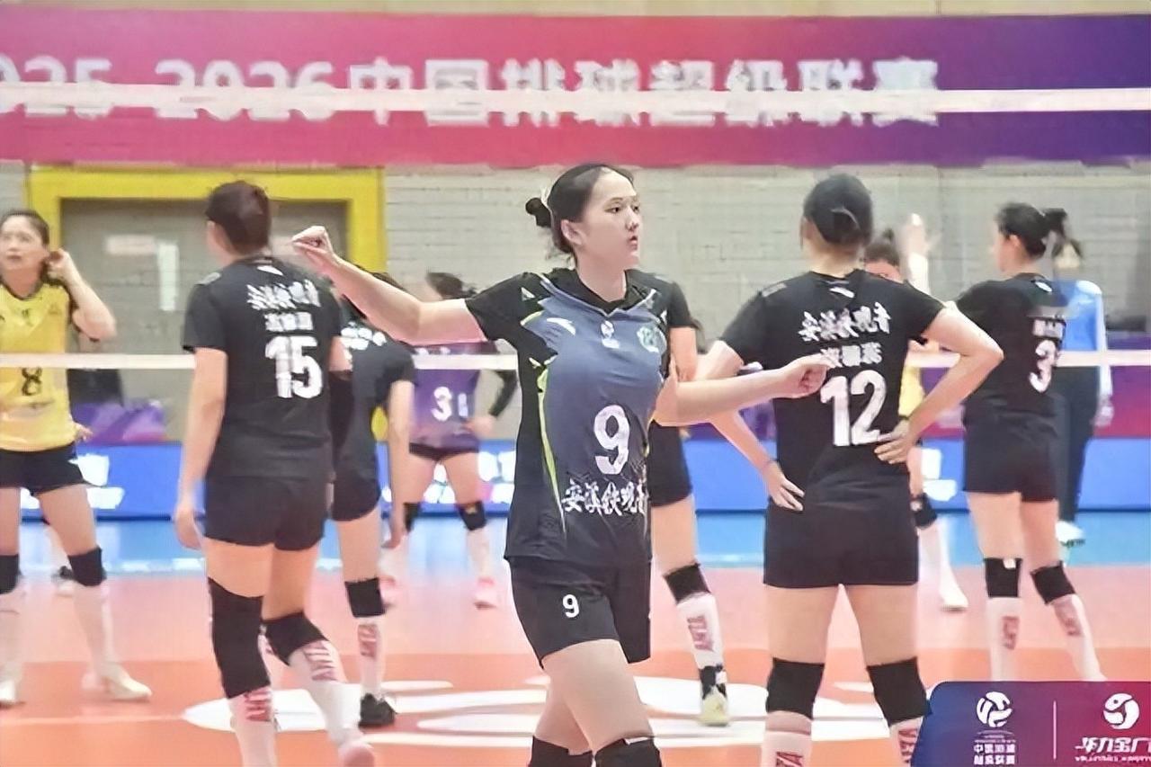 女排爆大冷！卫冕冠军轰然倒下，上海零封，京苏惨败，天津逆转刚刚结束的202