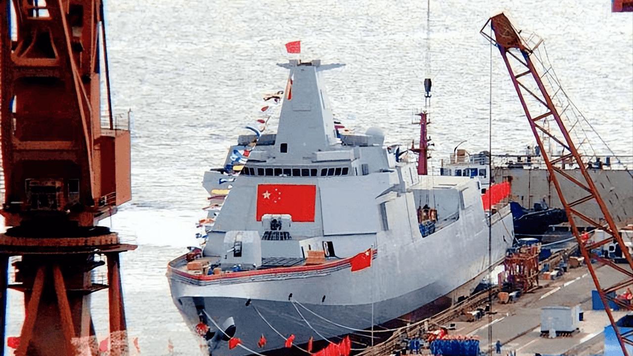 如果2025年再下水5艘055,中国海军将多强?