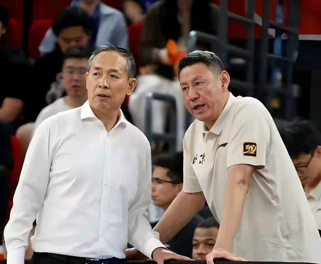 这下真悬了！京沪争霸还没开打，李楠这边心态恐怕先崩了！就在