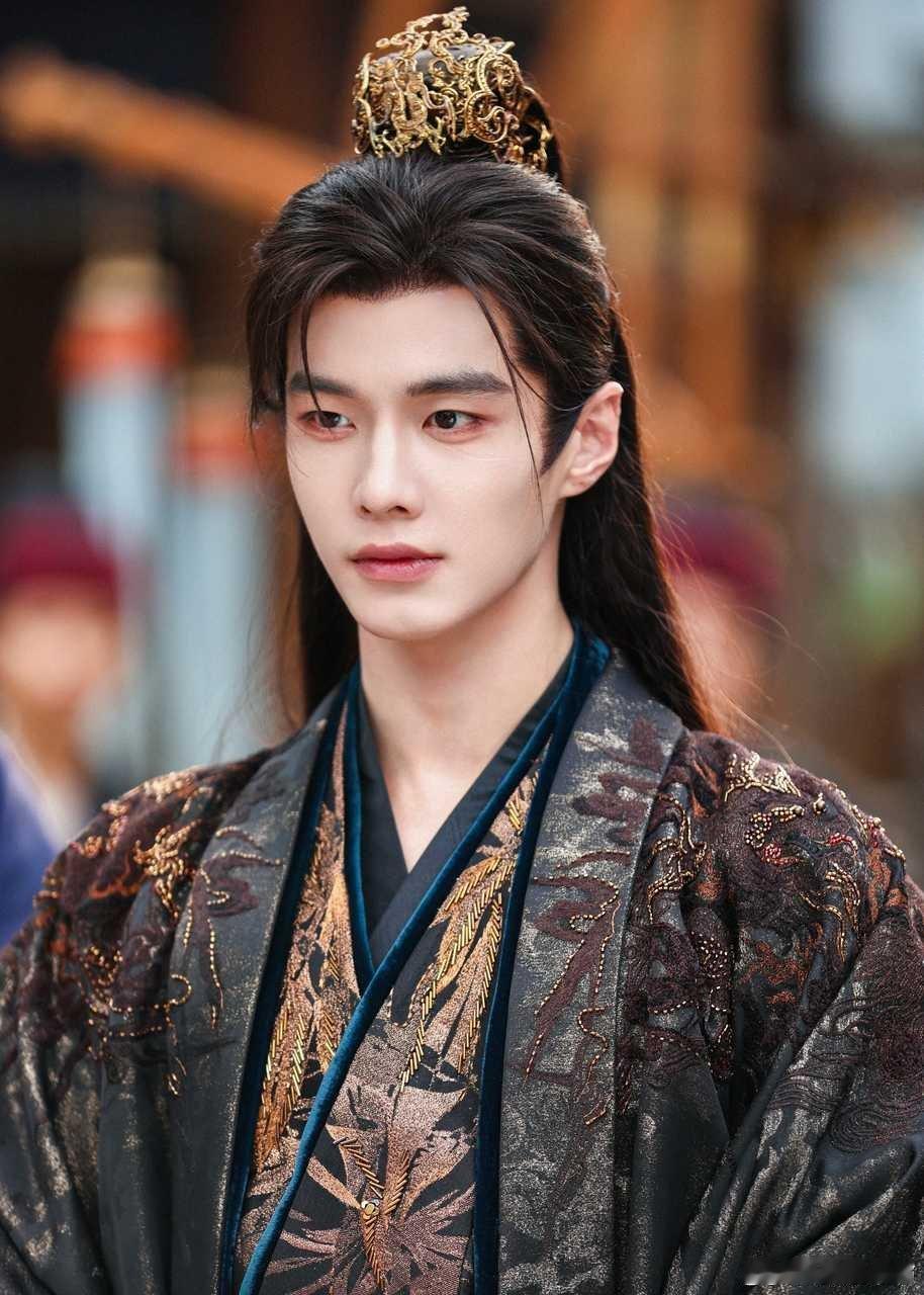 🍉古装剧《千夜奇谭》开机,领衔主演：李兰迪、何宜谦(何与)【按姓氏笔画顺序排列