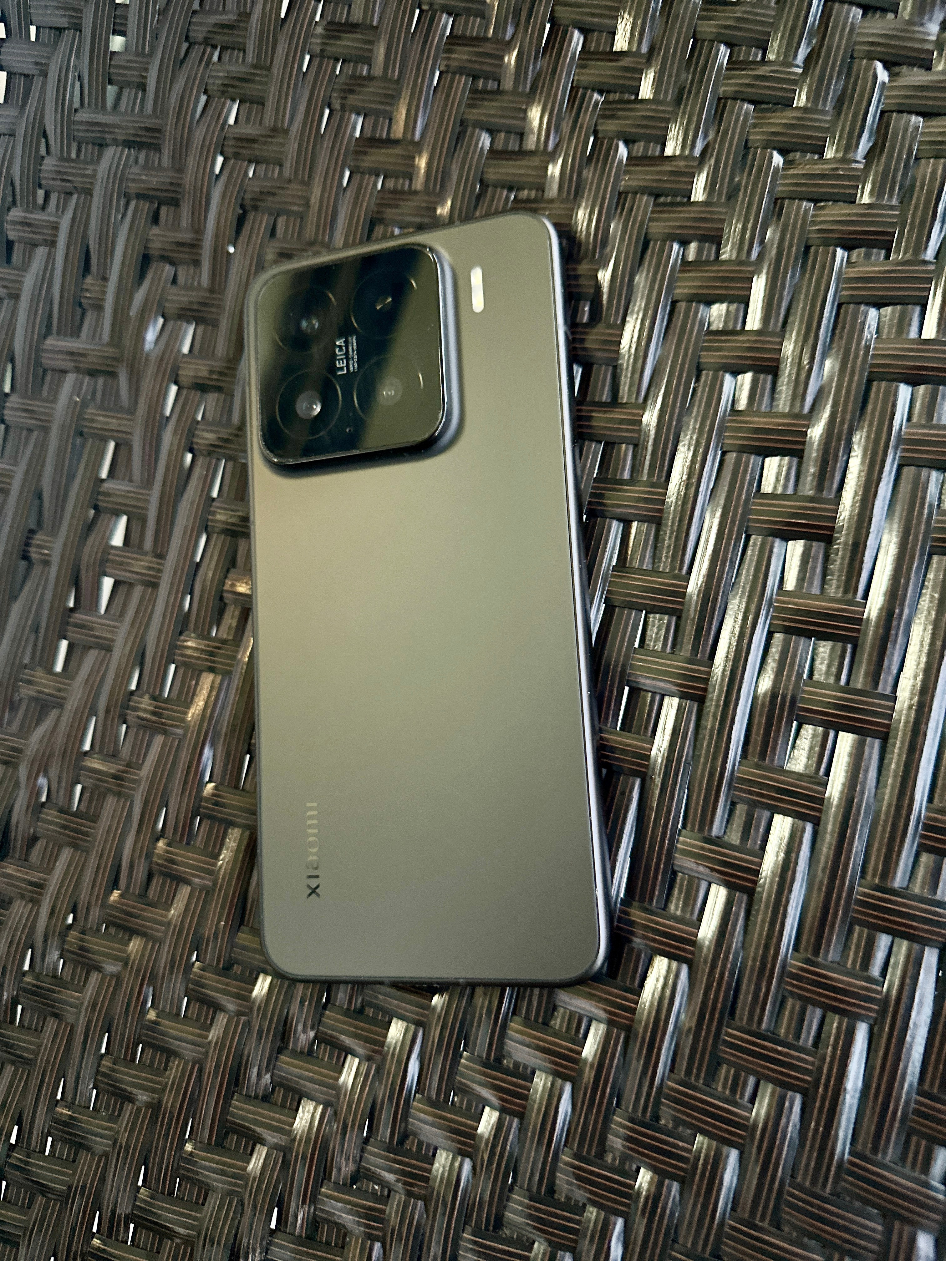 红米Note17Pro用了几天，确实还可以，减动画保流畅，在内存如此贵的背景下