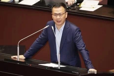 民众党立院党团今（16日）举行记者会主张废除监院，并喊话蓝绿召委召开修案委员会。