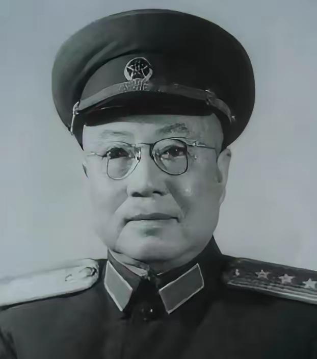 1946年，冀察纵队政委刘道生发现，司令员郭天民瞒着军区首长聂荣臻，将一万多本该