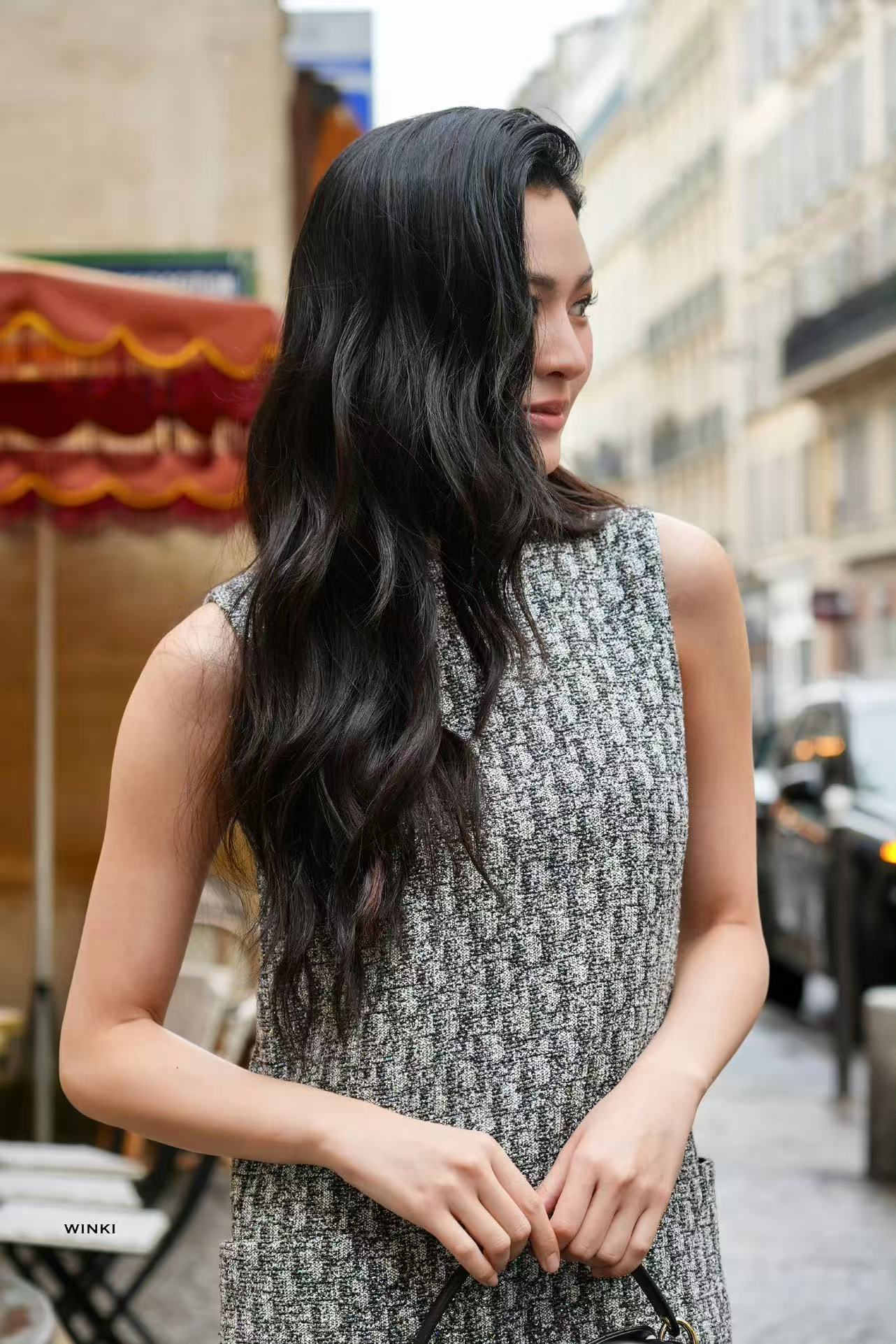 一眼便醉进了温柔里😍邝玲玲迪奥dior巴黎时装周​​​