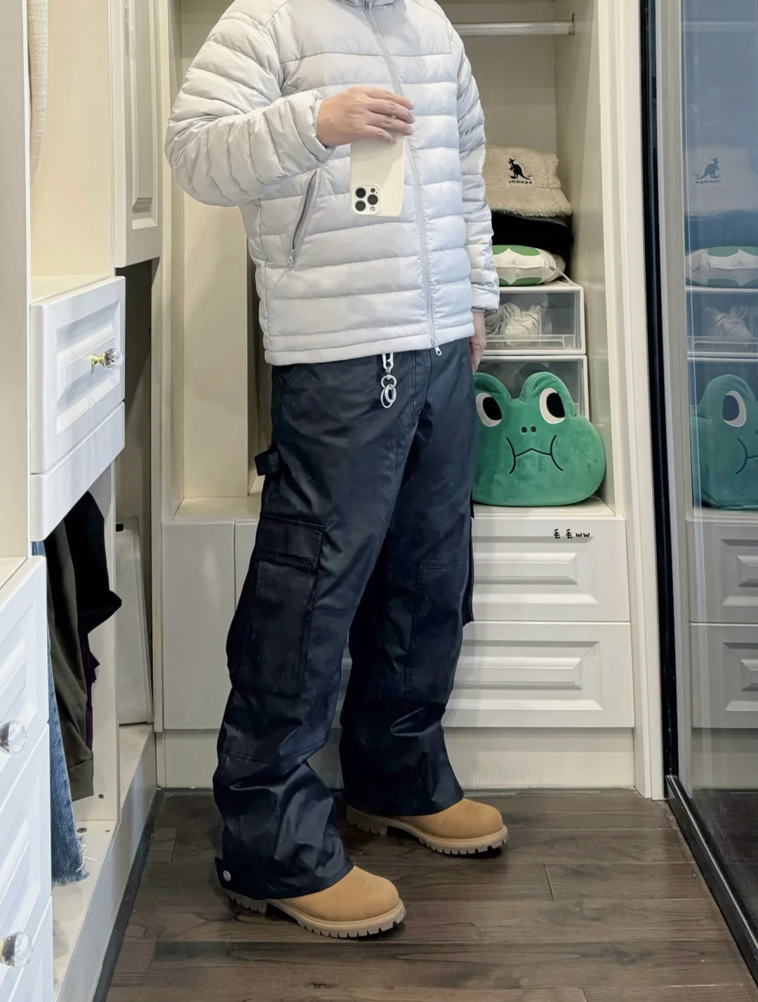 排骨羽绒服｜大黄靴穿搭