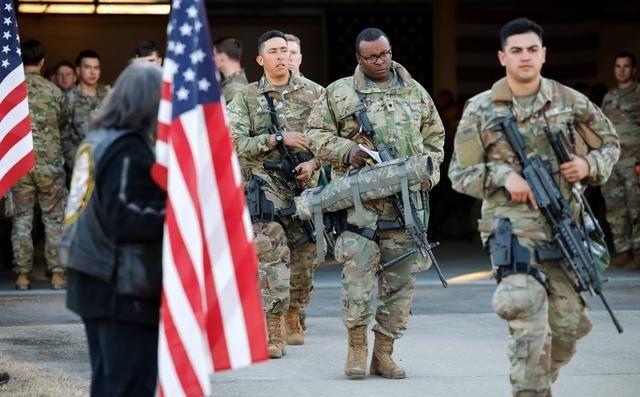 美军没有政委，是怎么做到文官治军的？其实美国军队的本质就是宋军化。说白了，就是抓