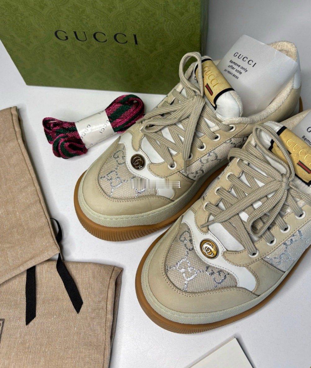 万元LV鞋发黄销售说踩了水所以是第一次穿LV鞋？习惯就好了下次可以试试GUCCI