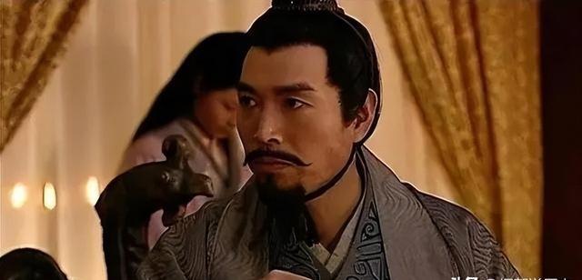 吕后年间，刘邦的远房堂兄刘泽被封为琅琊王，可刚受封，刘泽就跑路。吕后这才意识到中