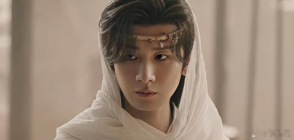 《天地剑心》的编剧不是在折磨王权富贵，而是在逼他成神。他最强的“天地一剑”，救了