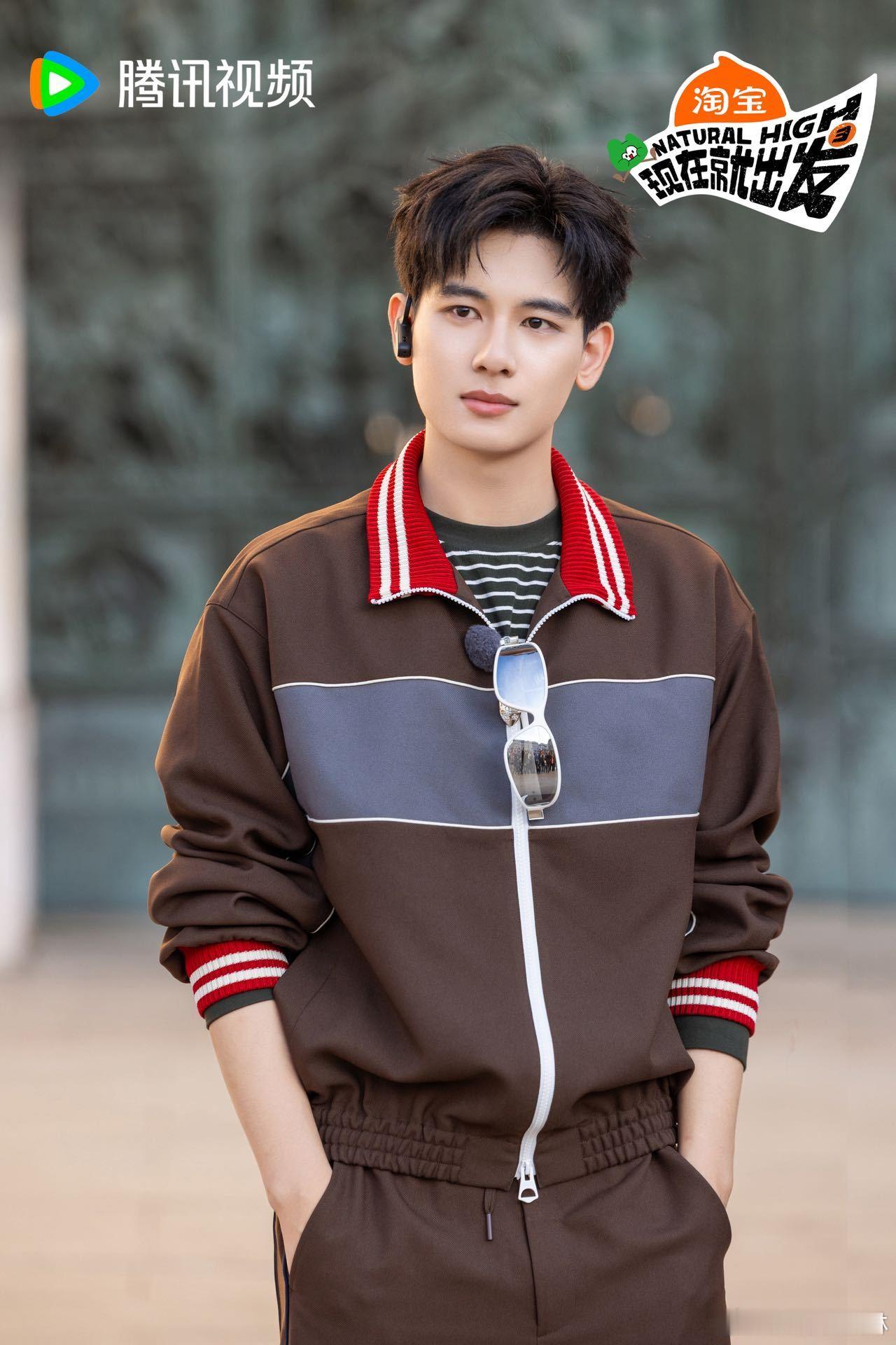 陈伟霆一开口我就喷了！这娇俏台湾腔是跟谁学的，金晨听完直接战术后退，满脸写着"莫