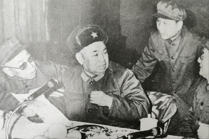1979年指挥对越自卫反击战之后，许世友调任中央军委常委、中顾委副主任。按照规