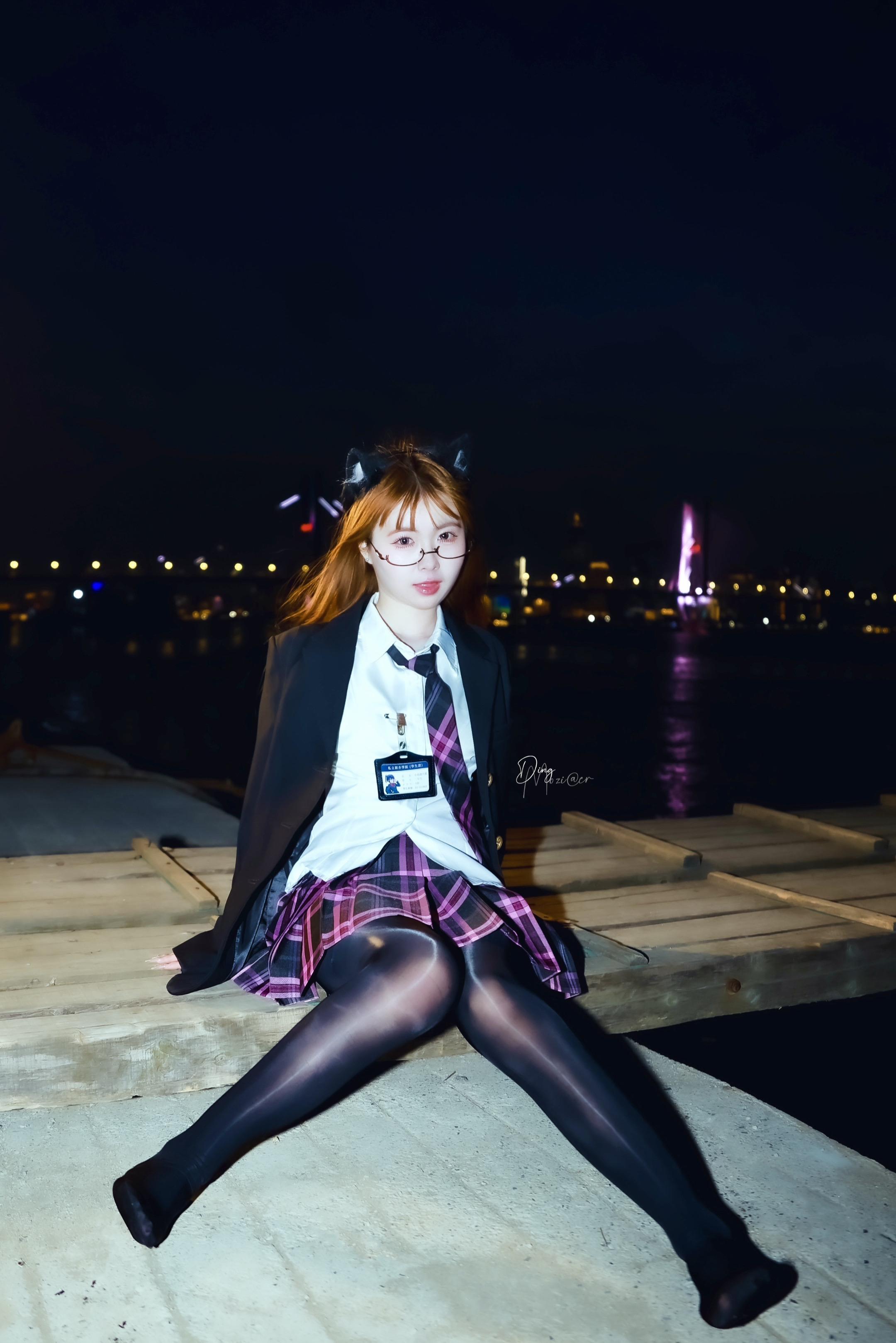 jk少女｜城市 夜色中的浪漫情怀。《jk氛围感写真》 摄影师：丁子墨 ...