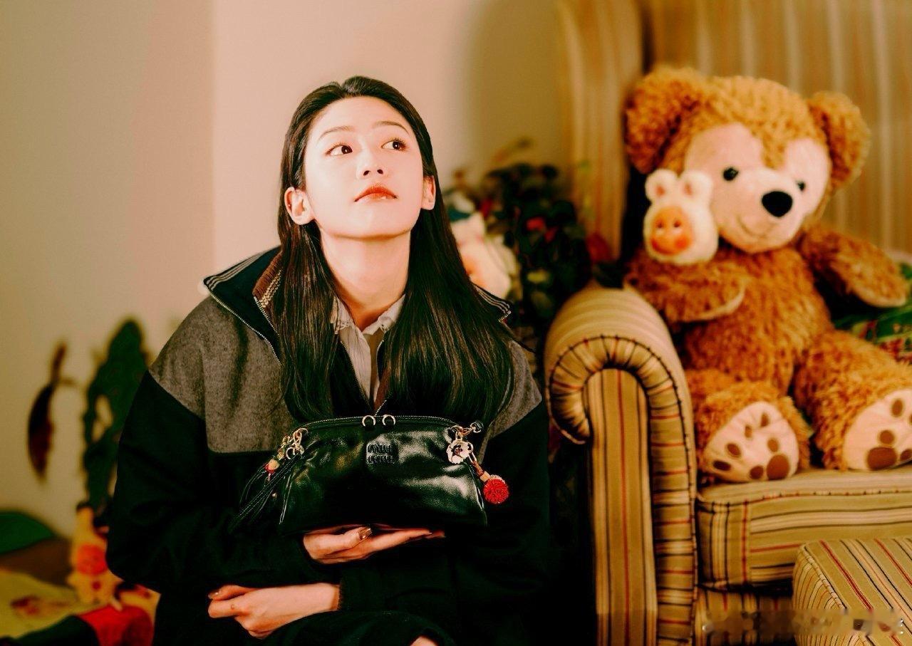 MiuMiu要给向涵之title了吗？