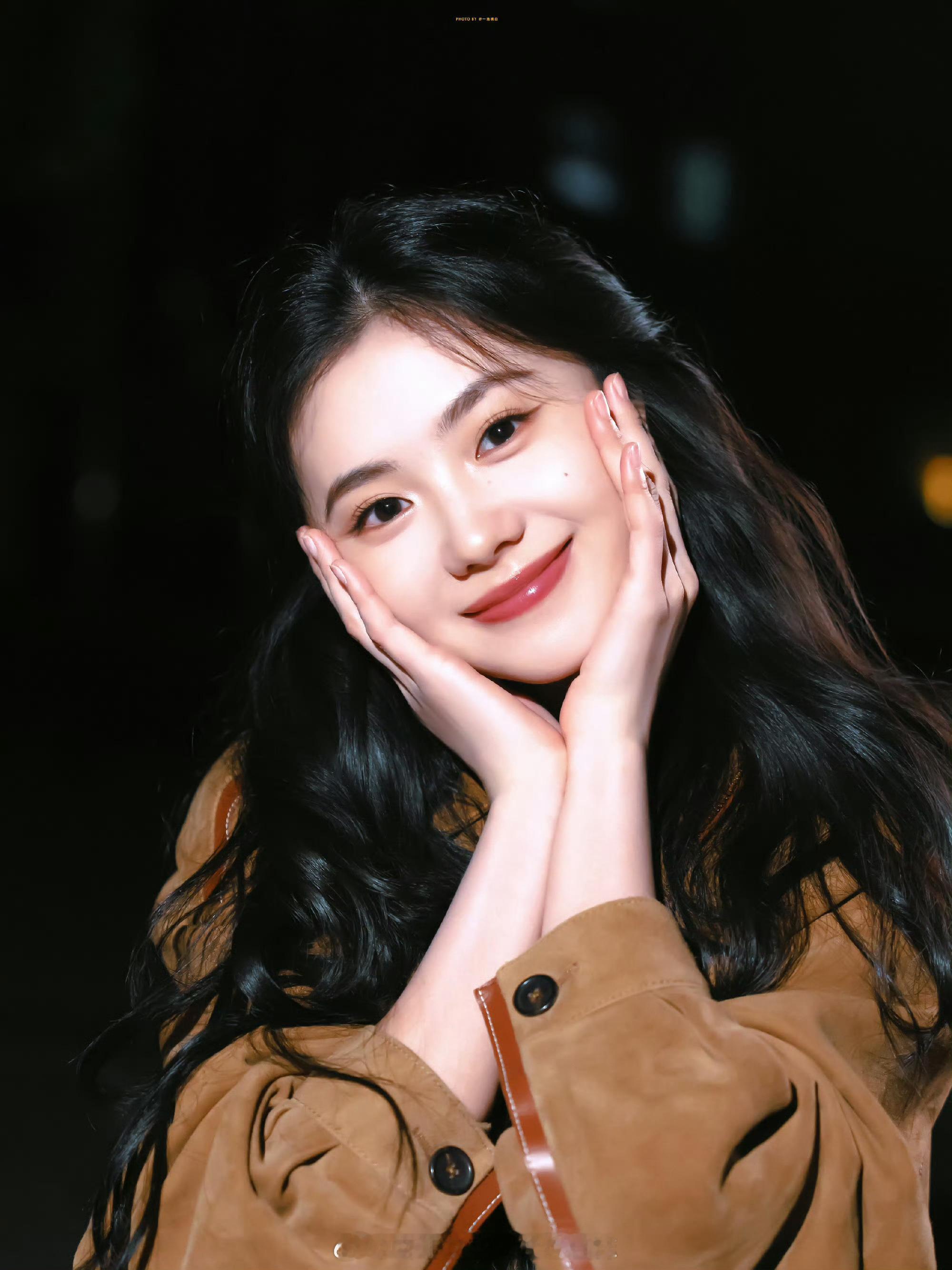 一个是圆一个是存MIUMIU好眼光​​​