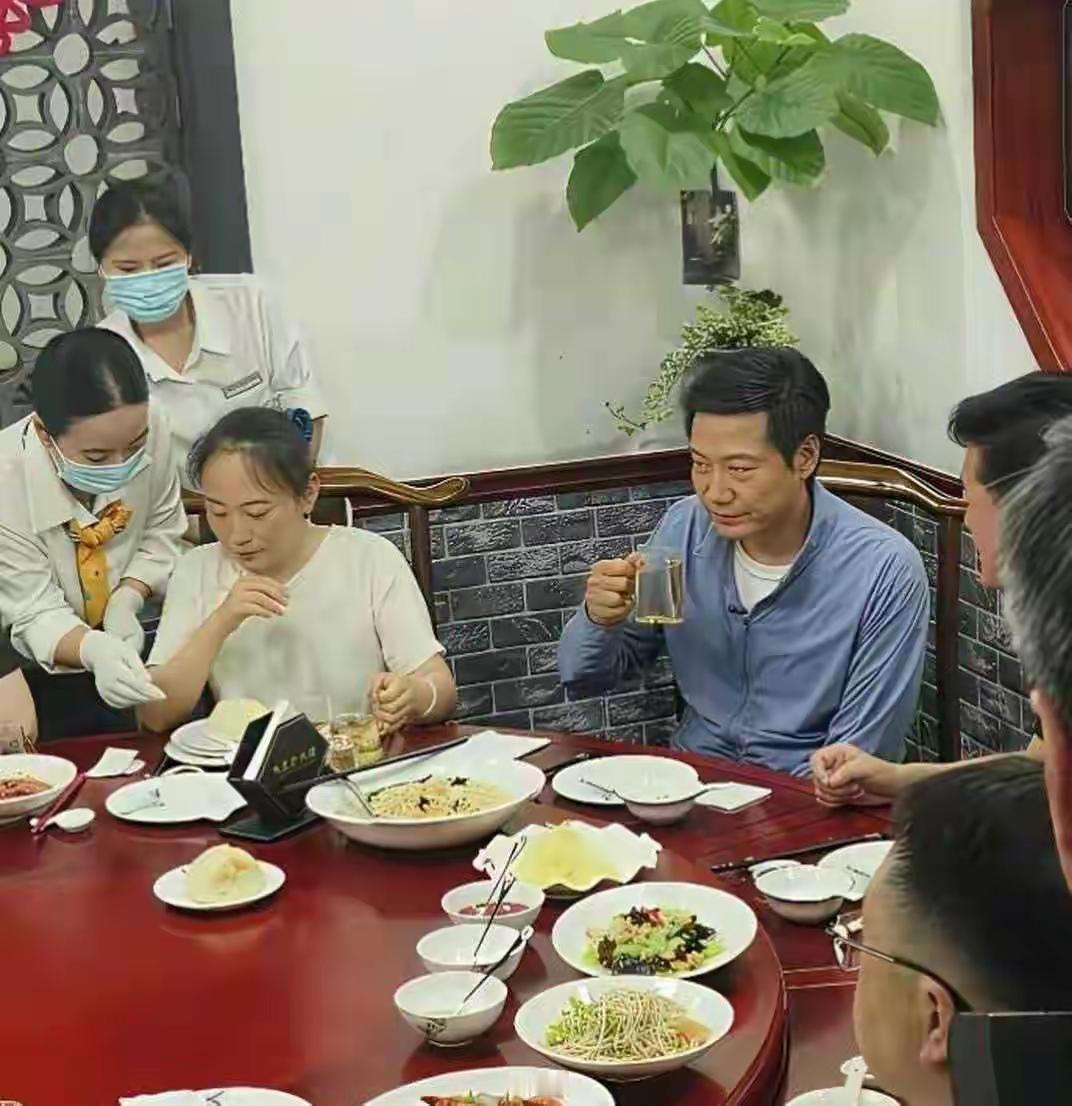 最低调的顶级有钱人。