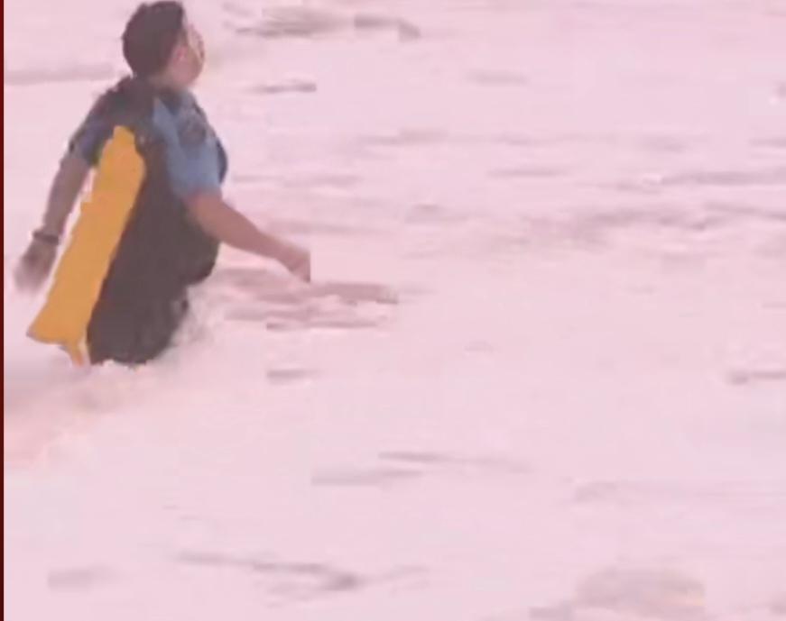 2026年1月1日凌晨，一名25岁中国籍女子在悉尼海滩遇难。该女子也不知咋想的，