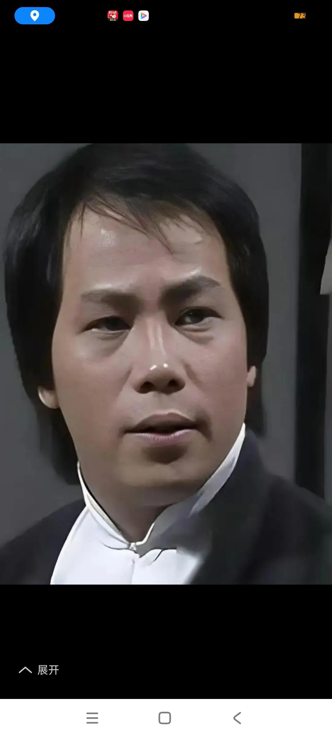 按说不应该啊，这个演陈真的梁小龙习武多年，身体素质远超常人，他一个人与十个高手对