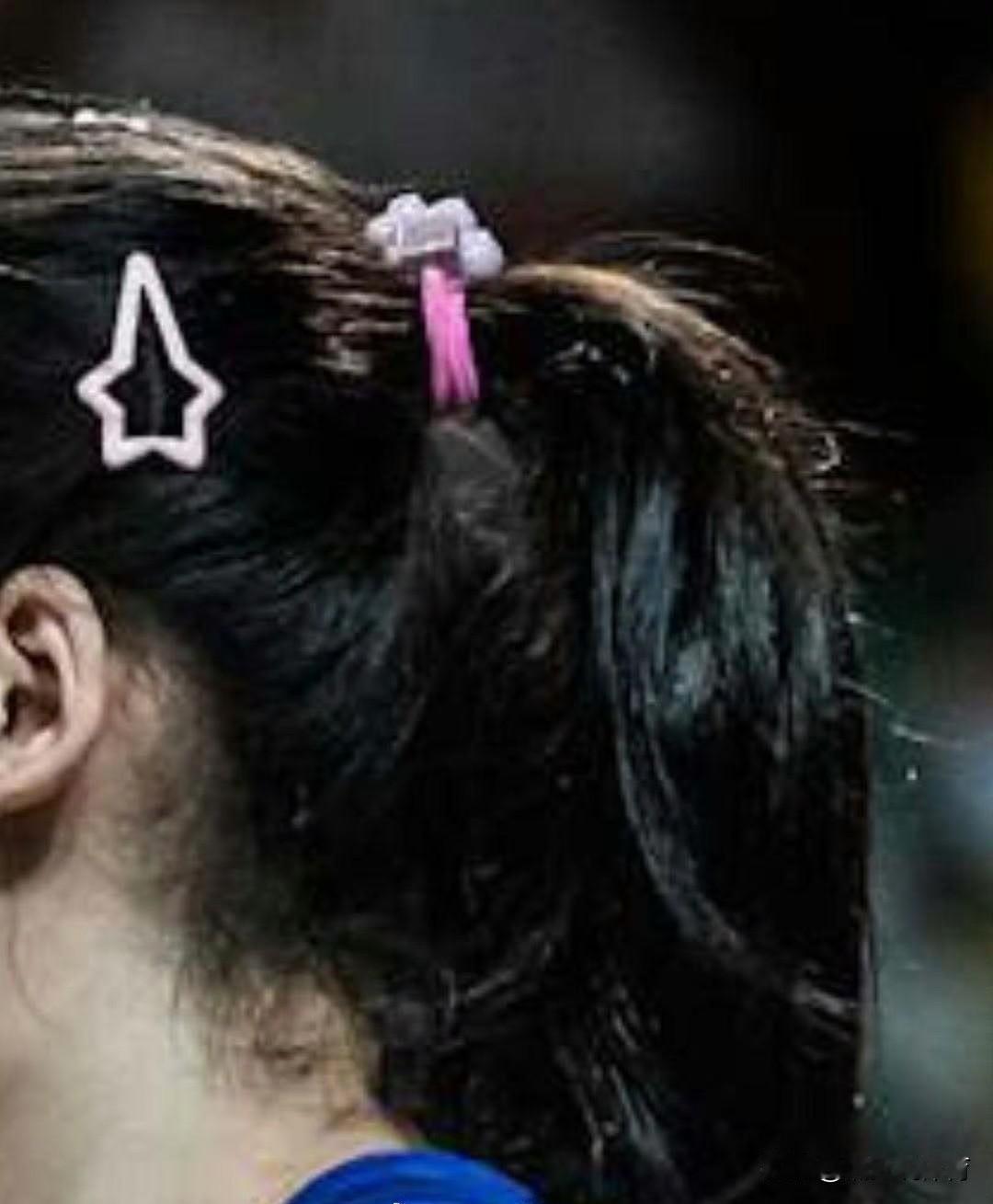 李盈莹你要三思！意甲劲旅米兰俱乐部发送推文暗示李盈莹即将加盟。毫无疑问，虽然还未