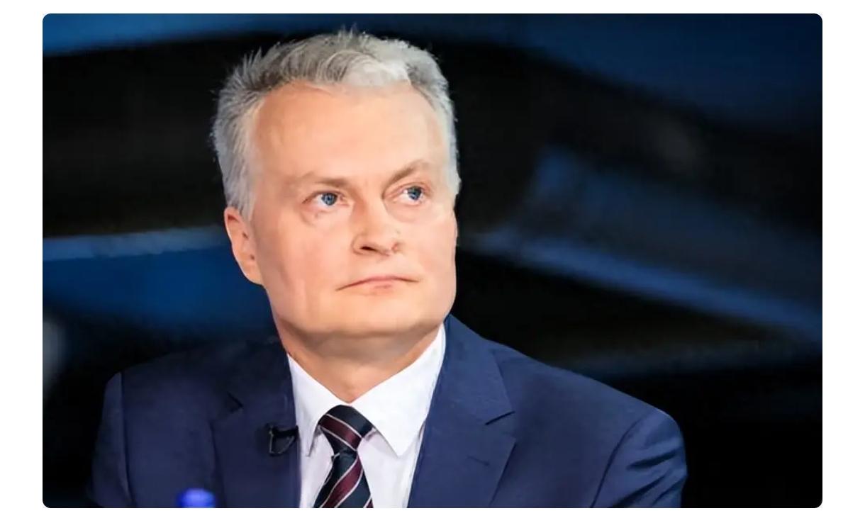 波兰是一条路走到黑，发誓把自己边缘化。北极航道刚刚冻结，波兰立即开始“