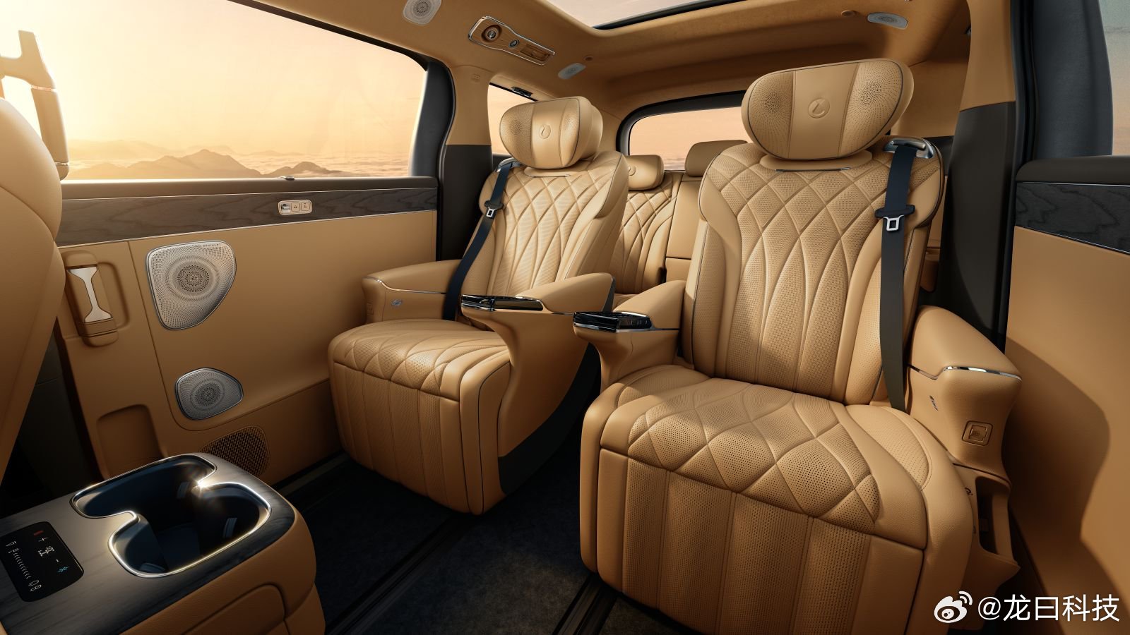 【第二代腾势D9预售，这次把MPV的“难”都解决了】作为连续三年销冠的MPV，第