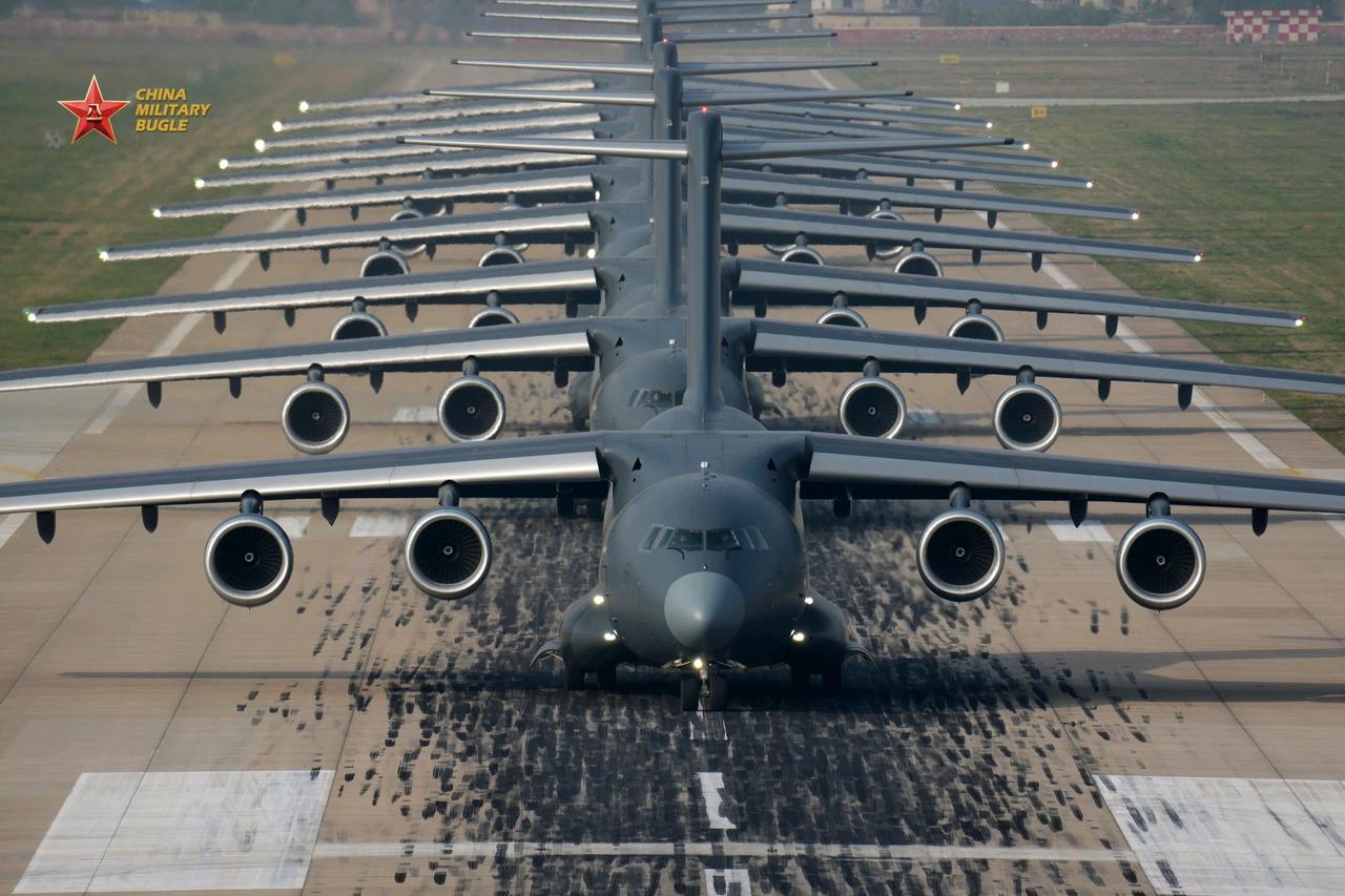 壮观！有史以来最大规模运-20B同框亮相！ 6月27日，“中国军号”进行了更