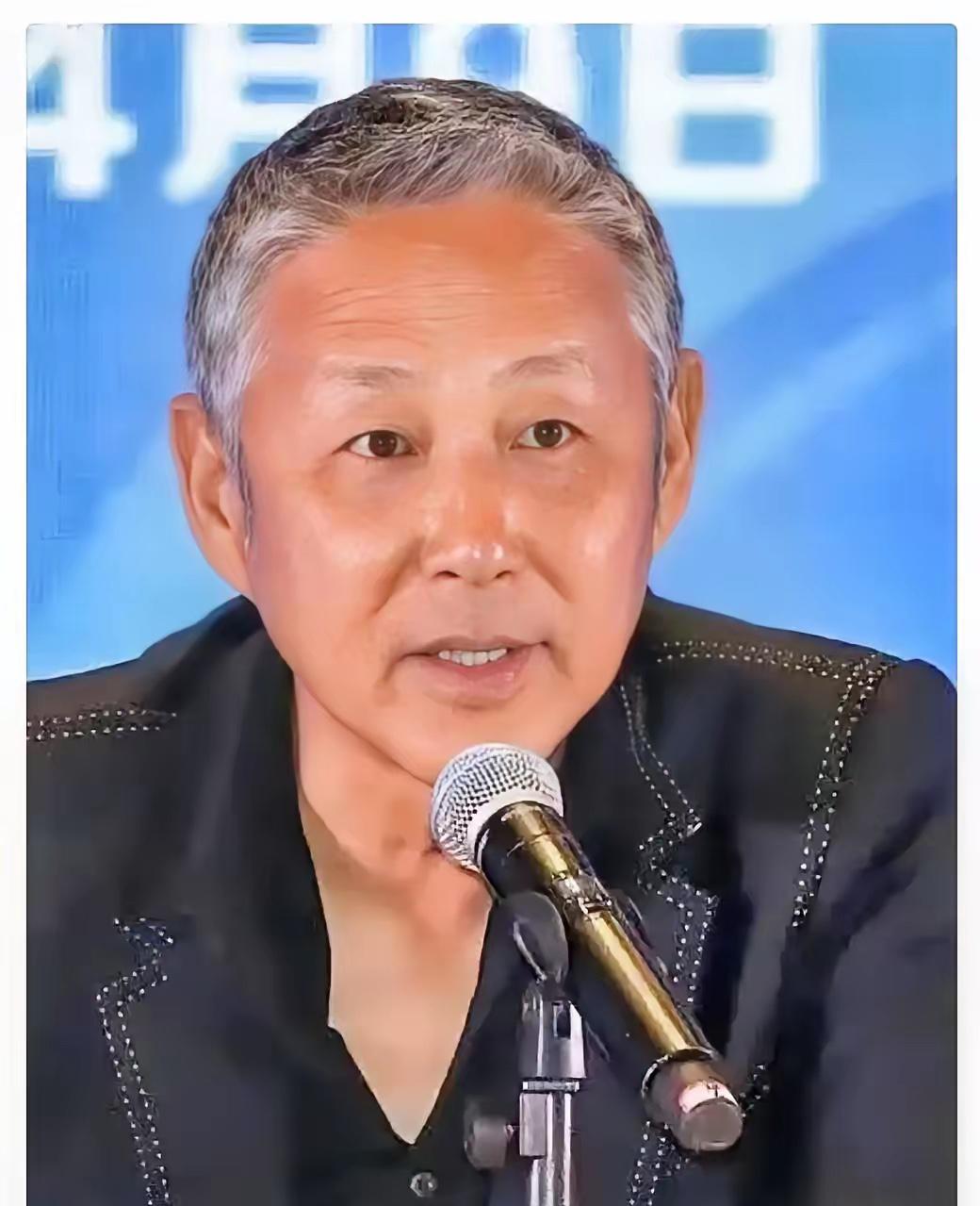 陈道明告诫女儿的一句话，堪称人间清醒：“宁可嫁一个没文化的，也别碰那种有文化的