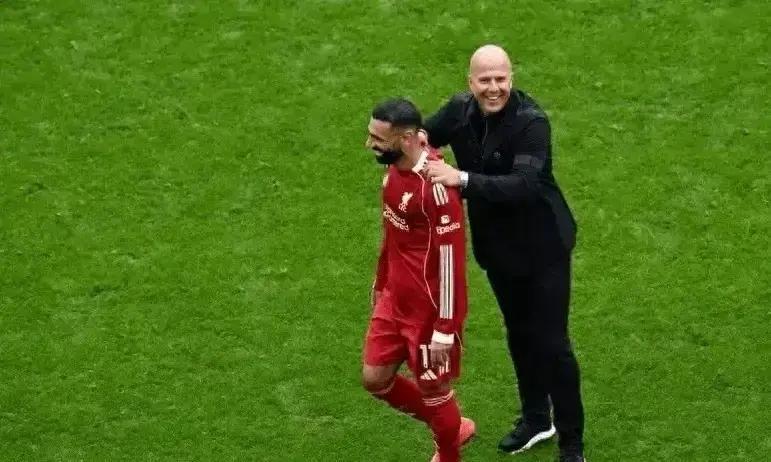 萨拉赫这波操作，纯属帮了斯洛特一把。本来斯洛特排兵布阵就有问题，战绩烂得快