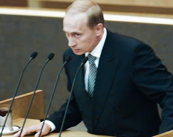 普京这眼神犀利不犀利啊？普京讲话的时候，这样眼神是不是很特别啊？