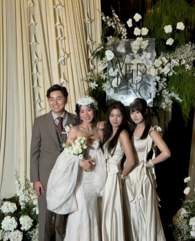 卢昱晓当伴娘竟然被网友嘲普，你觉得呢？​​​