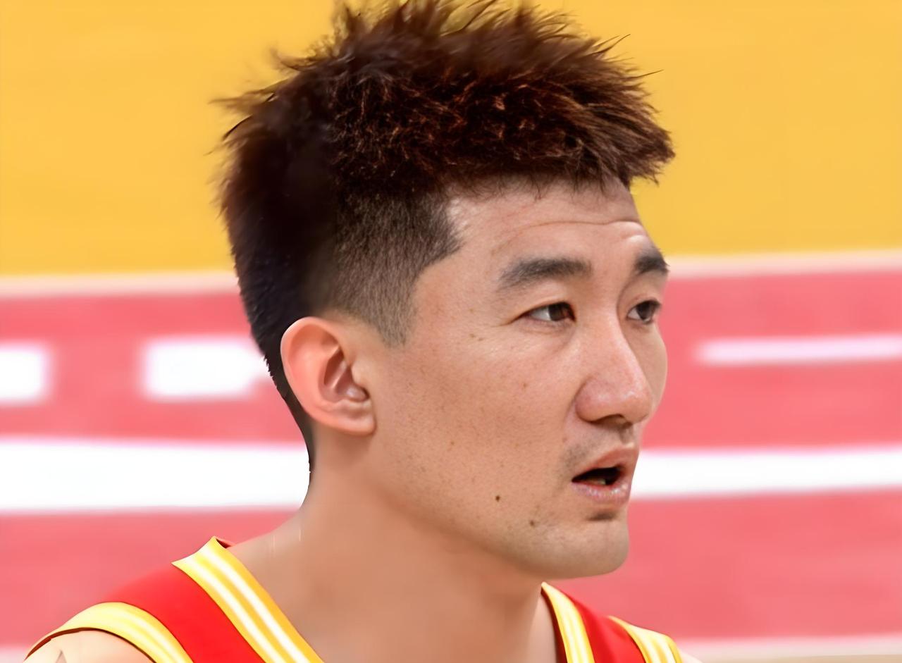 CBA季前赛虽短，但其中几个“小信号”却传递出对于新赛季的积极意义。第一个，是