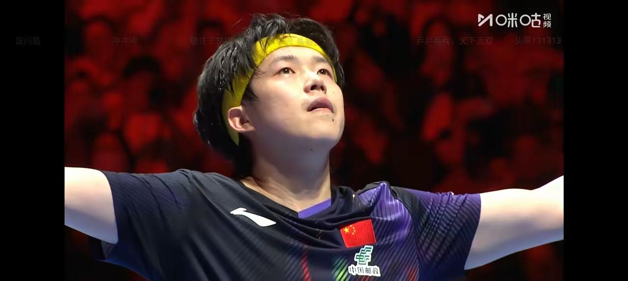 国乒男团志在夺冠，五人组合心往一处想，劲往一处使，要决心，有！要斗志，