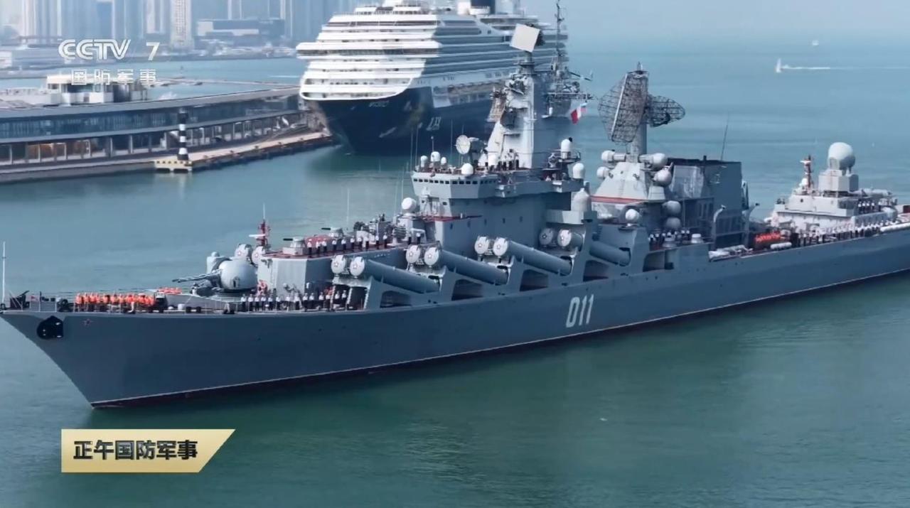 俄国海军“历史的厚重”来参加军演了（图1-3）再对照一下图4，图5的中国海军军