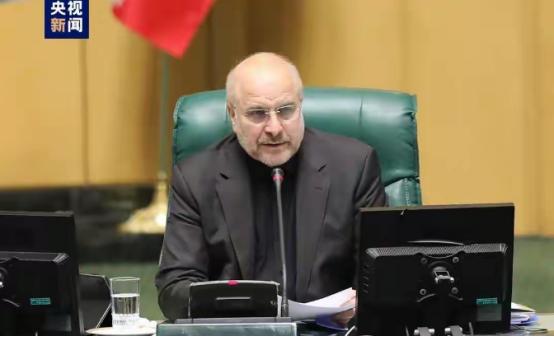 果然是换人如换刀，老哈梅内伊被炸死了，小哈梅内伊上台之后，整个伊朗民族变得让全世