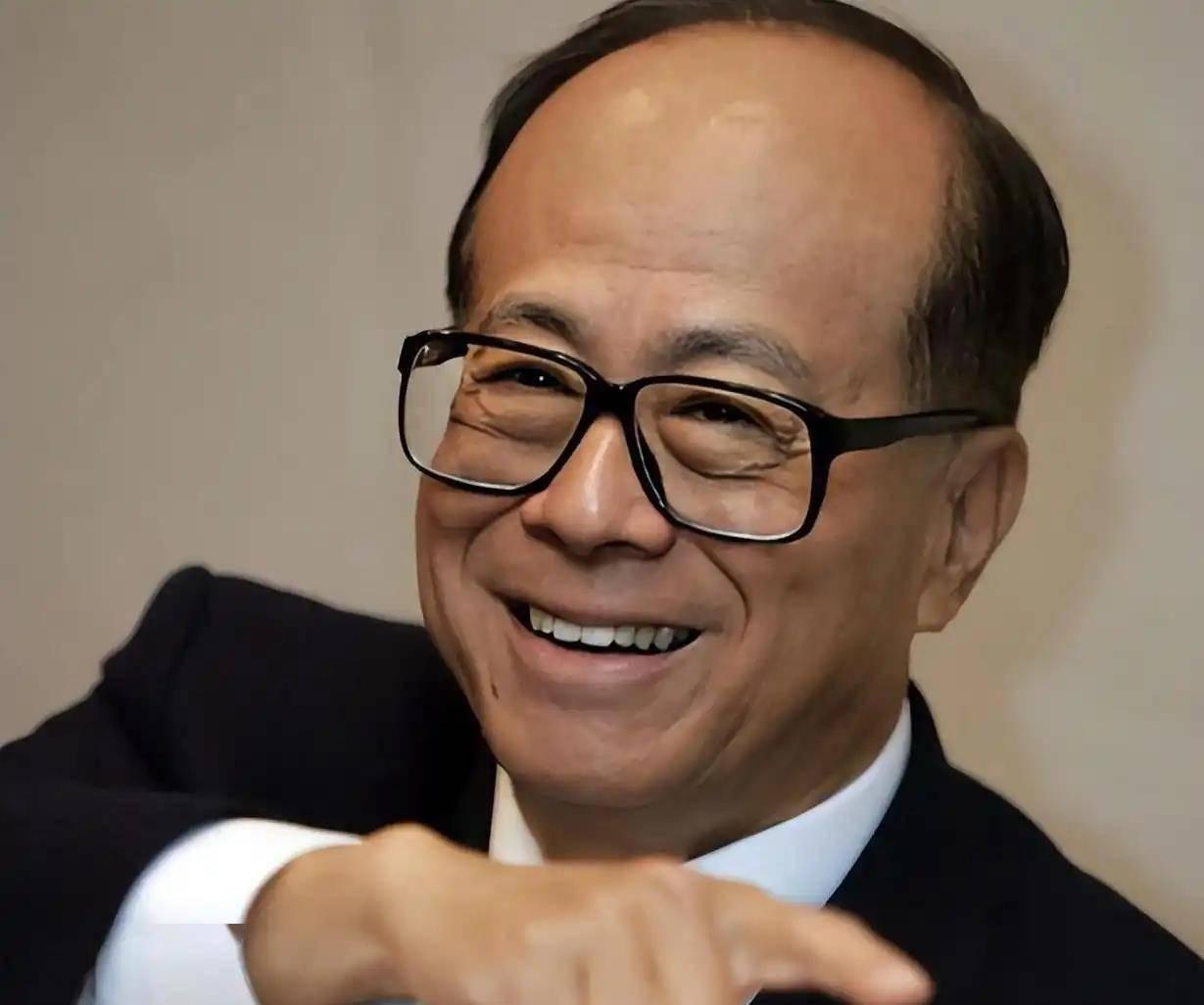 布局40年，李嘉诚的日产百万桶石油帝国终于被揭开。这个产量，已经约等于一个中等