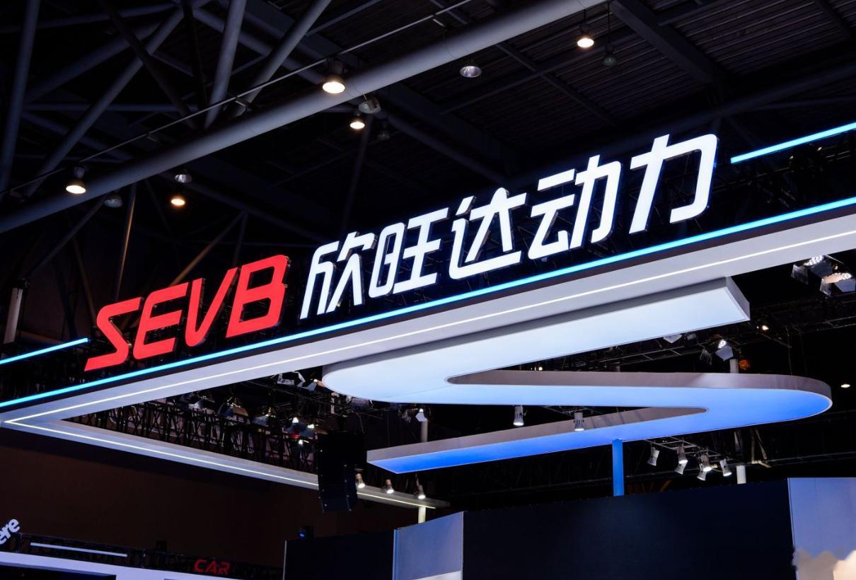不少人误以为混动好不好开只看引擎，实则HEV电池研发难度远超纯电电池。混动电