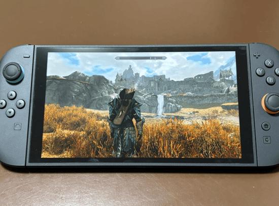 ethesda曾为《上古卷轴5：天际》NS2版推送了首轮补丁然而，根据数毛社分析