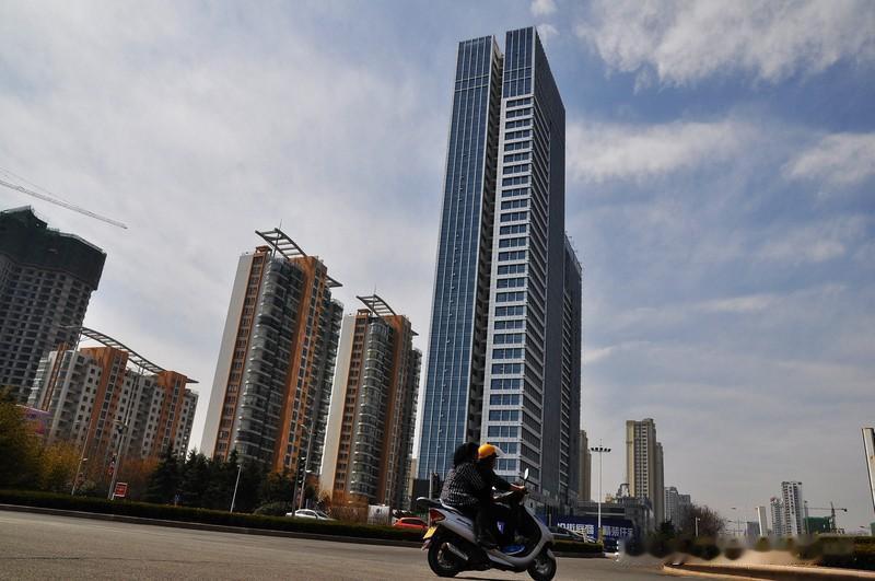 那些指望2026年房贷利率大降的人要失望了。之前公积金贷款利率下降了25个基点