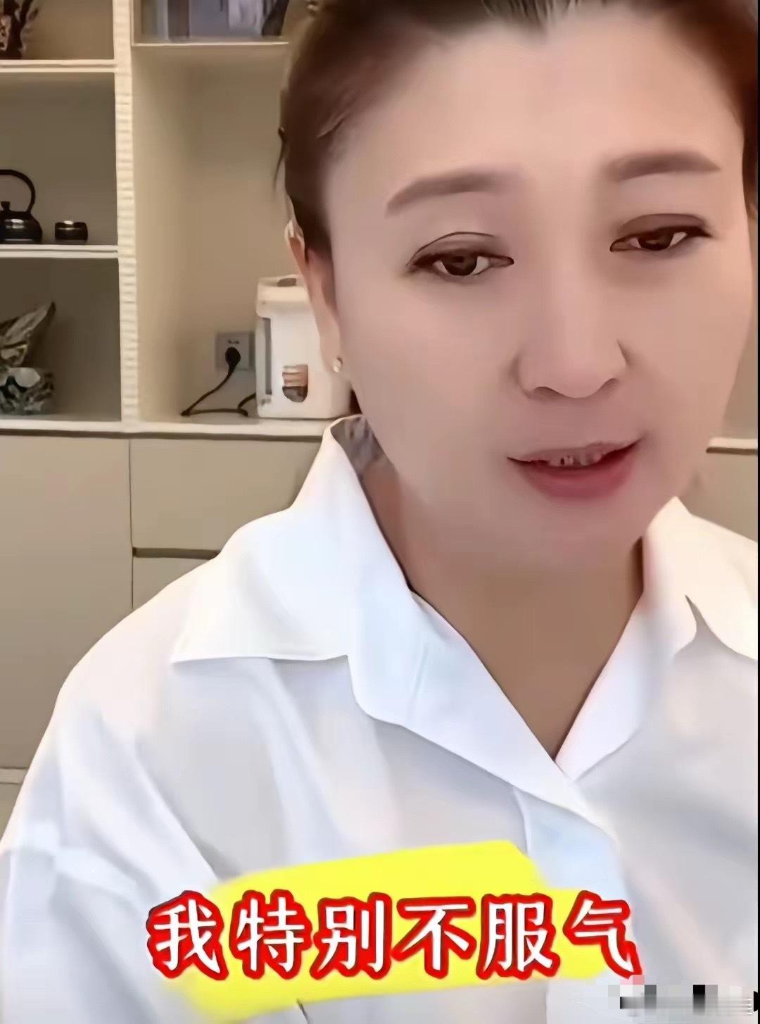 捷报频传！昨晚中戏的表演系主任前脚刚投案，今个上午副主任就有样学样，再加上去年底