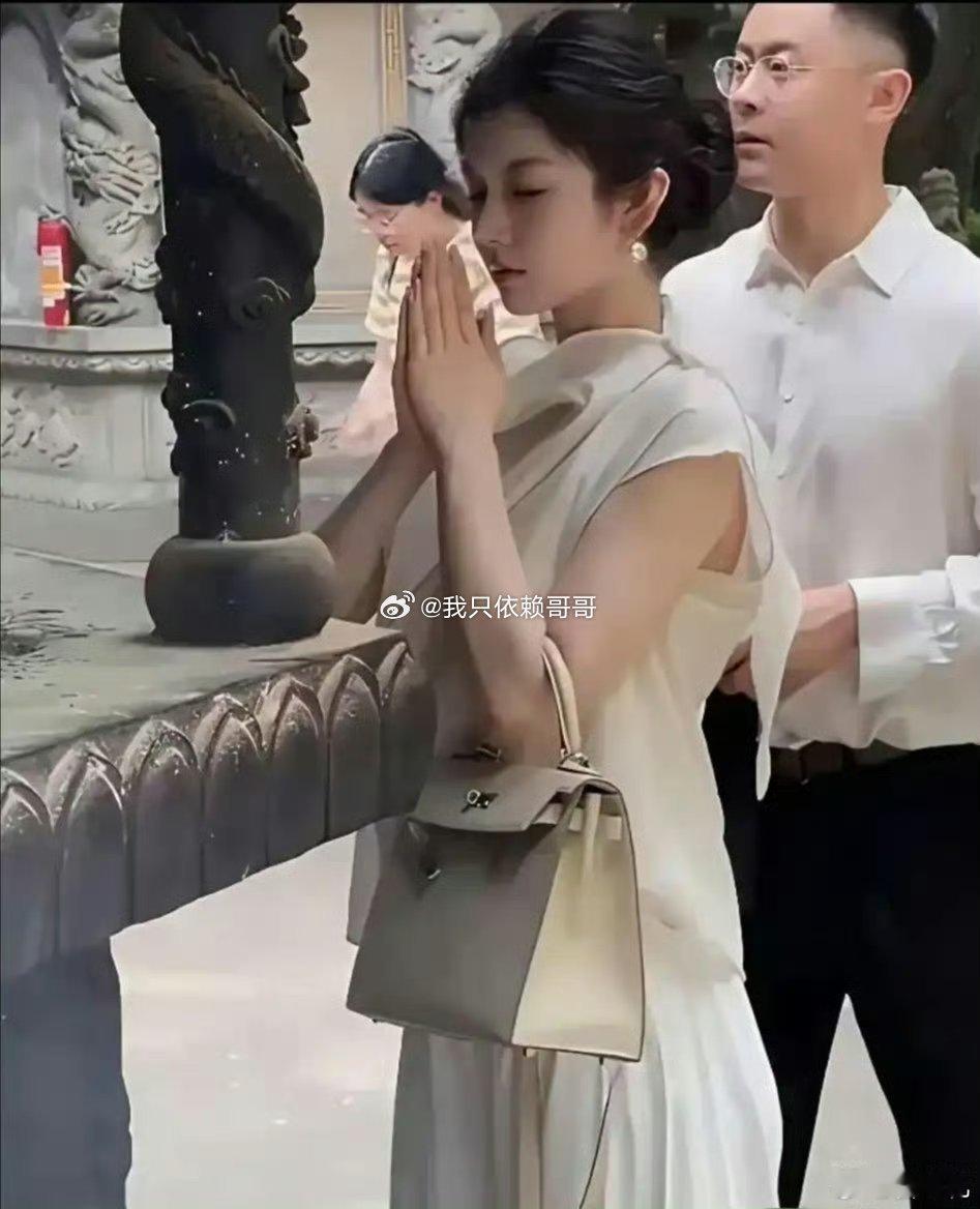 有钱还漂亮这样的人还有什么烦恼呢？