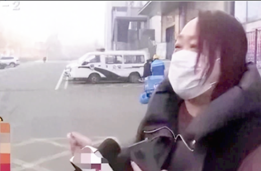 “请问我停的是飞机吗？”2021年山东青岛，女子保时捷商场停车5分钟，结果出停车