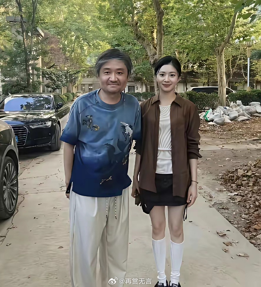 怪不得张艺谋那么喜欢她，这应该是最美的“谋女郎”了。