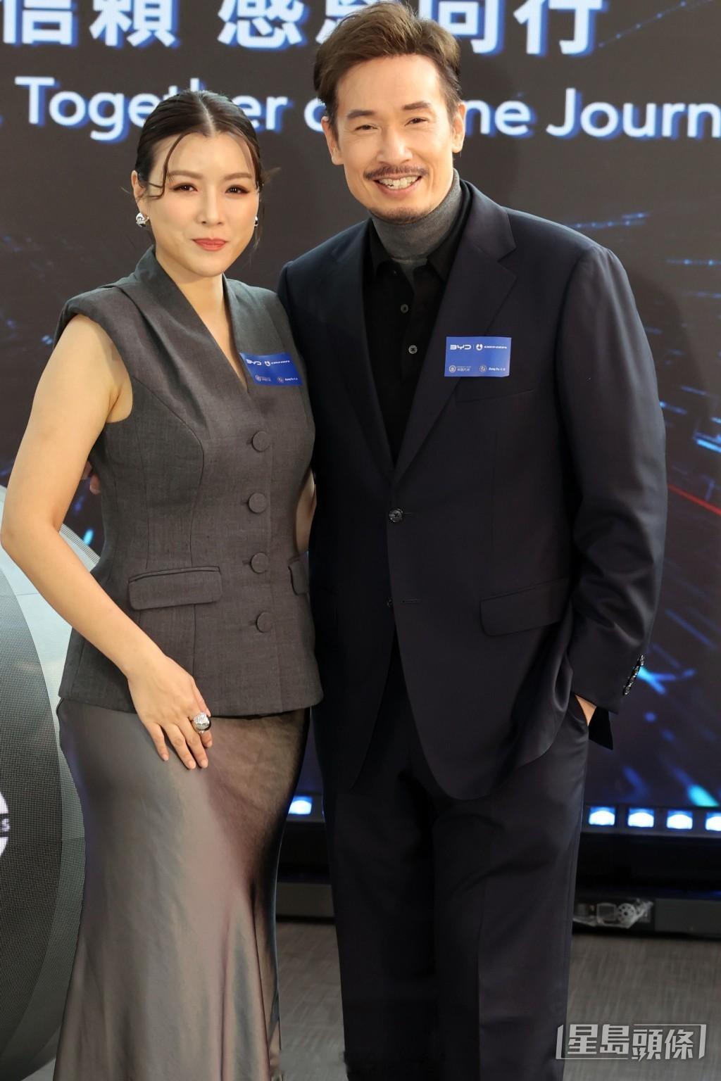 星岛：陈豪入围视帝十强放声气：给奖即唱歌揽实陈茵媺挡肚甜蜜否认有喜陈豪与太太陈